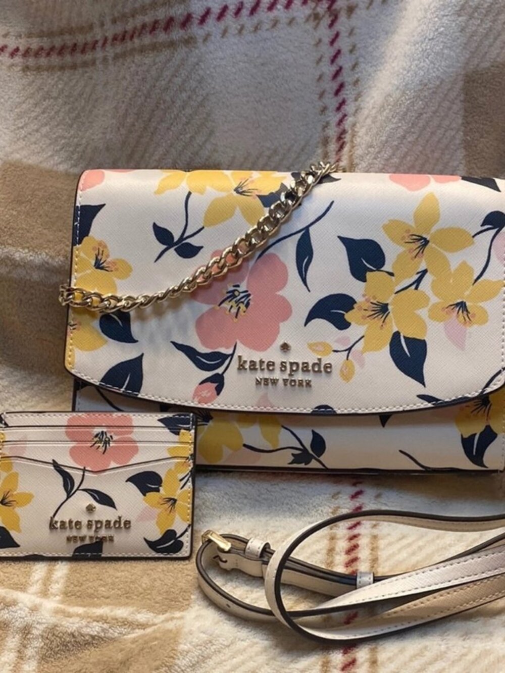 Kate Spade Carson Lily Blooms Convertible Crossbody & Shoulder Bag  Card Holder